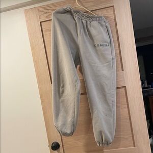 COMFRT sweatpants grey